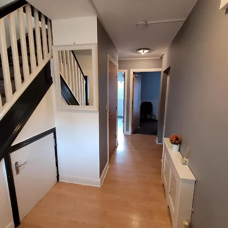 Chan's Springfield Гостевой дом 3*