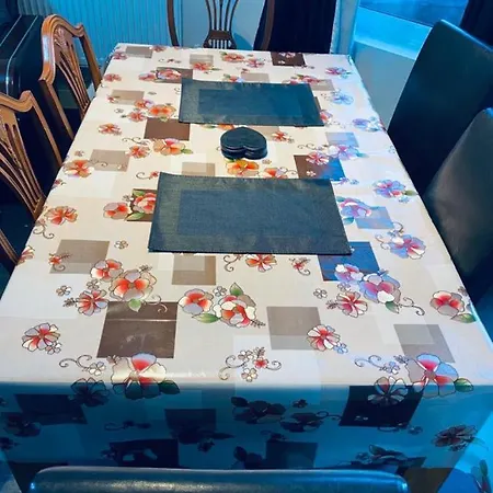 Shared Short Term South Kwatera prywatna Manchester