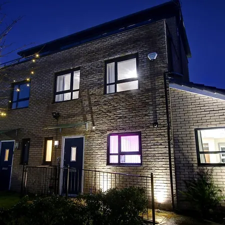 Riverside Villas Salford (Greater Manchester)