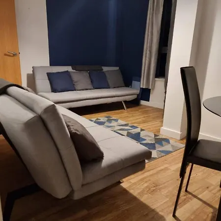 Lovely 2-bed In * Manchester