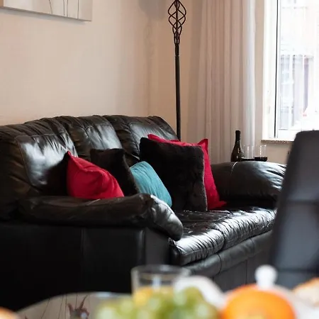 Ideal Lodgings In Whitefield * מנצ'סטר