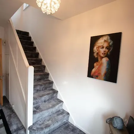 בית נופש Ideal Lodgings In Whitefield