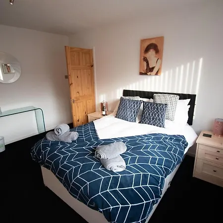 בית נופש Ideal Lodgings In Whitefield *