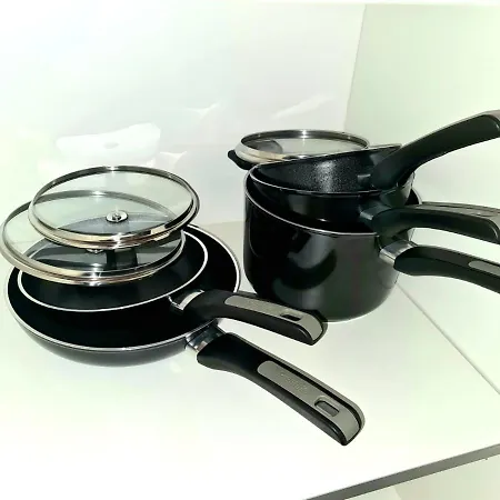 アパート 1-bedroom Aprt In Salford- Freeparking- Sleeps3 *