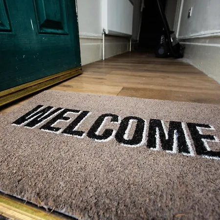 Clayton House - Spacious Near Etihad Stadium Mánchester
