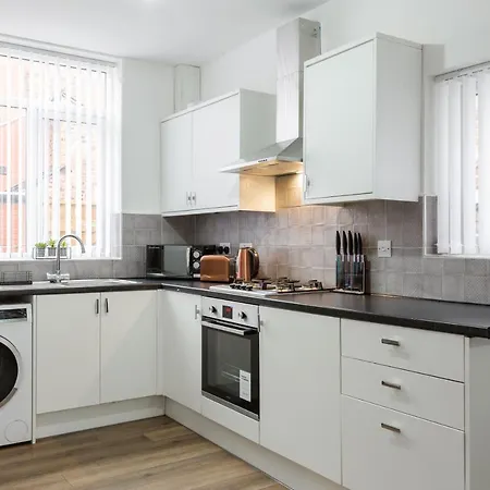 Clayton House - Spacious Near Etihad Stadium * Mánchester