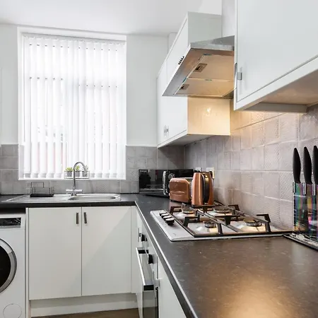 Clayton House - Spacious Near Etihad Stadium Mánchester