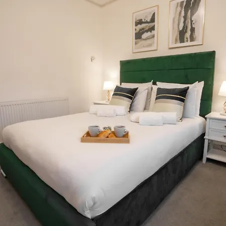 Milverton By Bevolve - Free Parking 3* Manchester