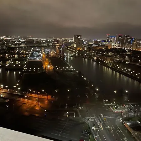 Luxury With Balcony Views アパート マンチェスター