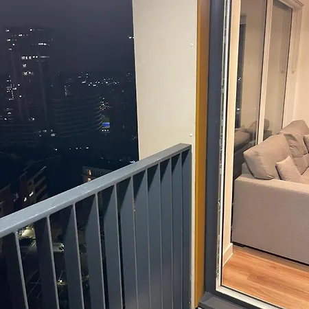 Luxury With Balcony Views アパート マンチェスター