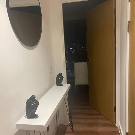 Luxury With Balcony Views アパート マンチェスター