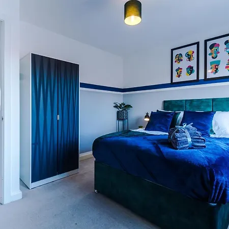 Apartment Stunning House - Garden Manchester
