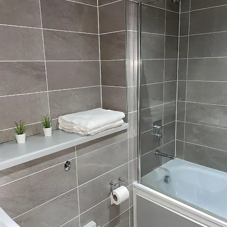 Media Stays - Luxury