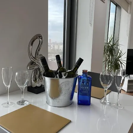 Media Stays - Luxury Apartman