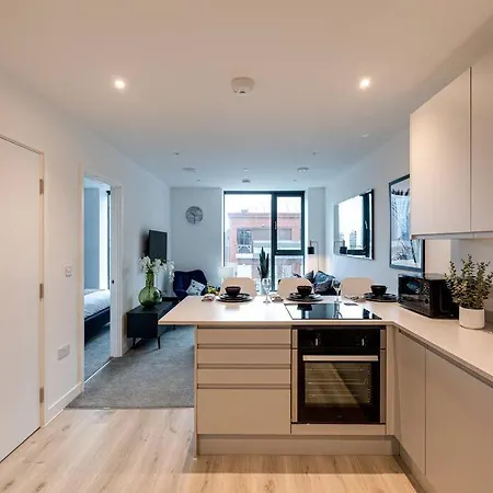 Stylish And Stunning Waterside Apt - Old Trafford * マンチェスター