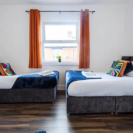 M18 Abbey Hey 別荘 マンチェスター