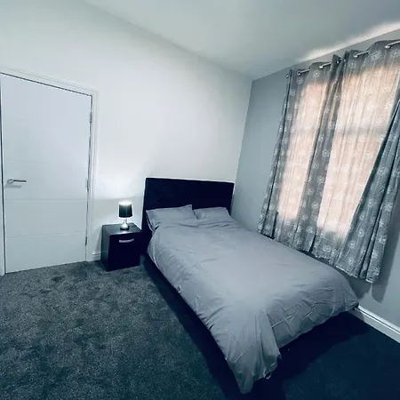 Best Apartments * Manchester
