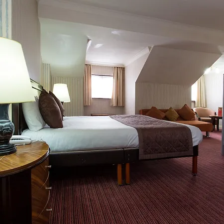 Britannia & Hotel 3*
