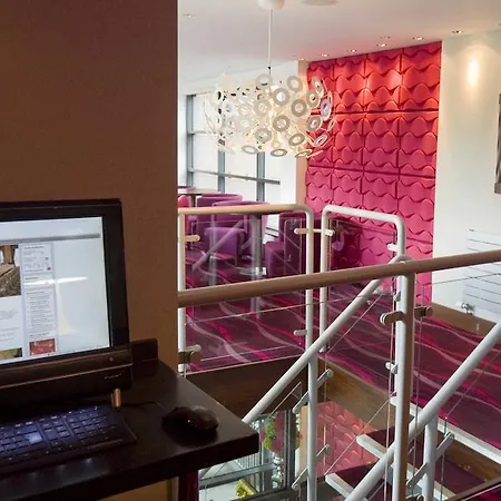 Hotell South