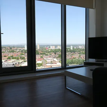 Quay Apartment