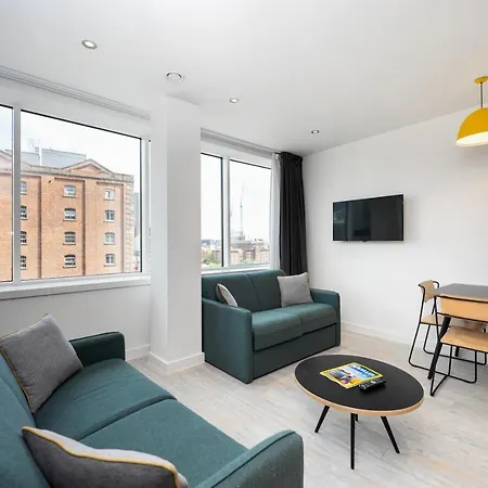 Staycity Piccadilly Ξενοδοχείο με διαμερίσματα 4*