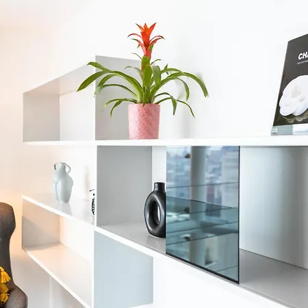 Luxury Three Bedroom Penthouse - By Resify Apartment Manchester
