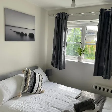 Paris Royal Paradise Apartment Manchester