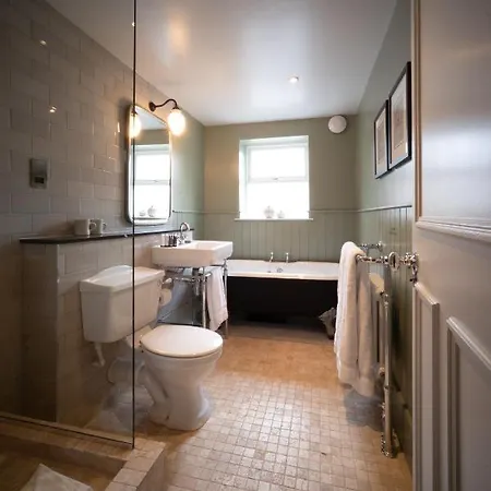 Szálloda Eleven Didsbury Park Manchester