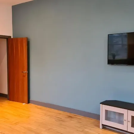 Spacious, Bright And Airy Centre Flat. Unique Converted Mill. * 曼彻斯特