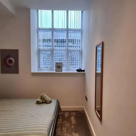 Spacious, Bright And Airy Centre Flat. Unique Converted Mill. 公寓 曼彻斯特