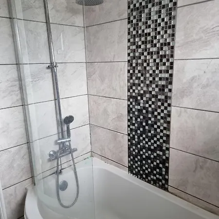 別荘 Great Value Comfort Free Parking Near マンチェスター