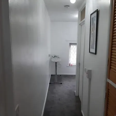 Entire Rental, Easy Reach To Etihad Stadium Apartament