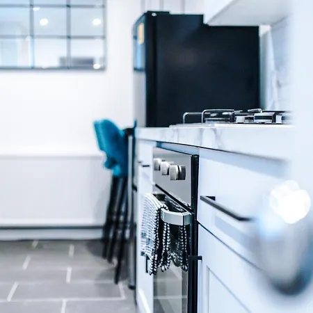3 Bedroom House Hosted By Mcr Dens 펜션 맨체스터