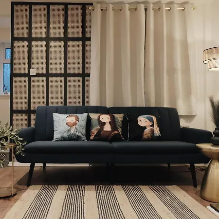 بيت للعطل Bee - Byron House *