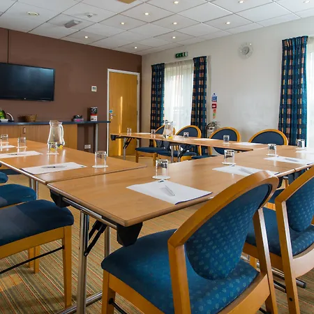 Express East By Ihg Hotel Mánchester