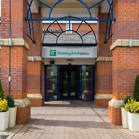 Holiday Express East By Ihg Manchester