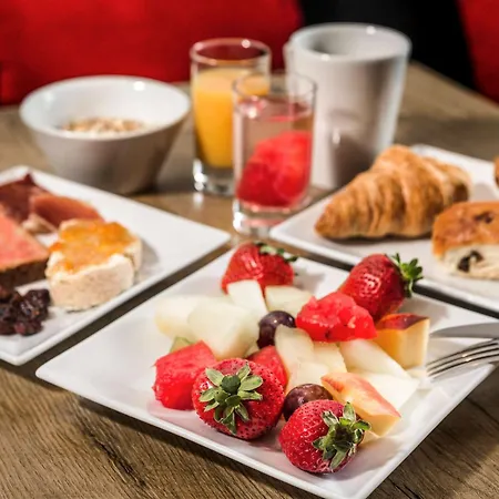 Ibis Centre 96 Portland Street Manchester