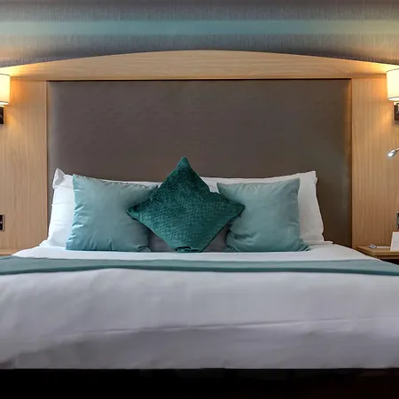 Western Manchester Cresta Court Altrincham
