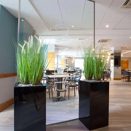 Western Manchester Cresta Court Altrincham