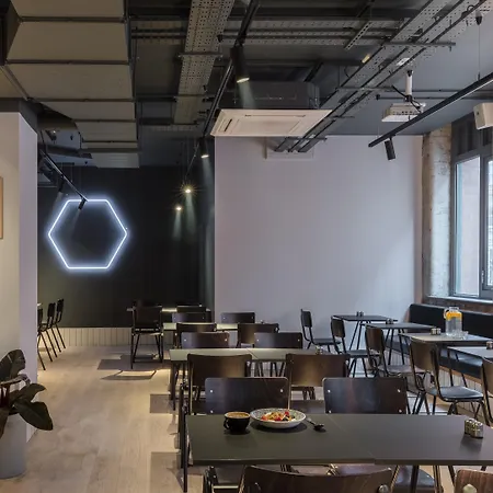 Whitworth Locke 4* Manchester