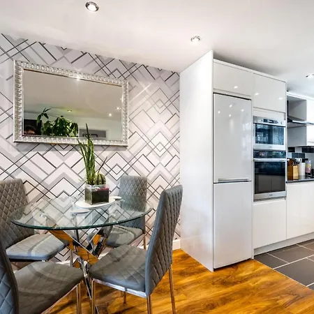 Stunning 1bd Flat Close To Centre Apartment Manchester