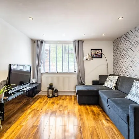 Apartment Stunning 1bd Flat Close To Centre *