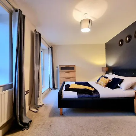 アパート Luxury 2-bedroom Service With Balcony マンチェスター
