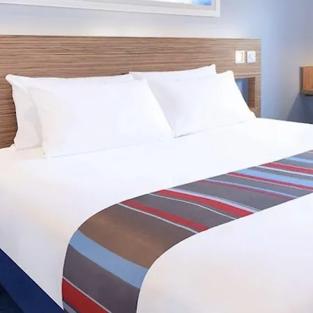 Travelodge Upper Brooks Street Hotel Manchester