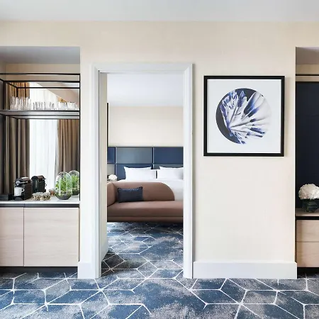 Hyatt Regency 4*