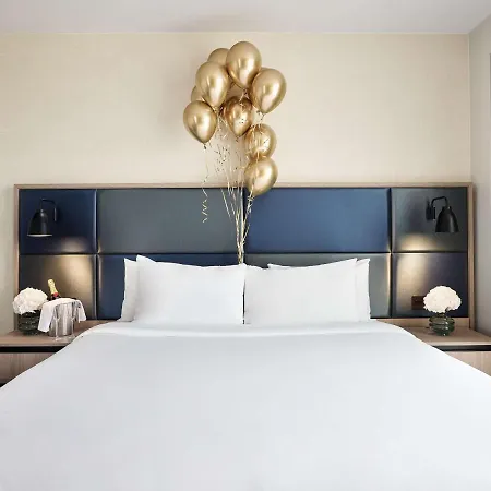 Hyatt Regency Szálloda 4*