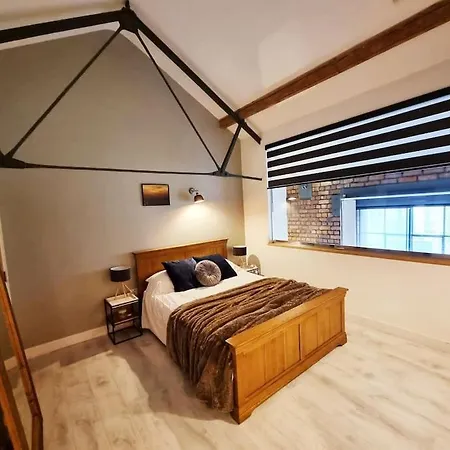 Luxury 1 Bedroom Next To Ao Arena & Victoria Train