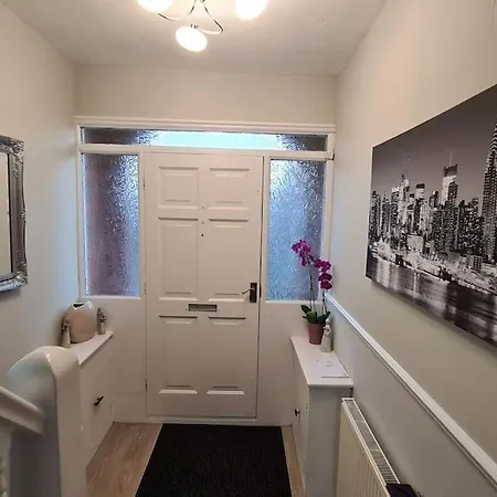 Stunning Home. Free Parking. Manchester