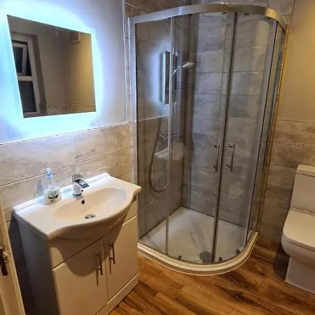 Stunning Home. Free Parking. Holiday home *