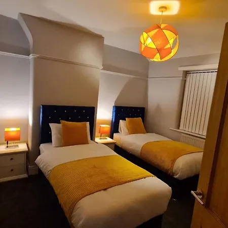 Stunning Home. Free Parking. Manchester